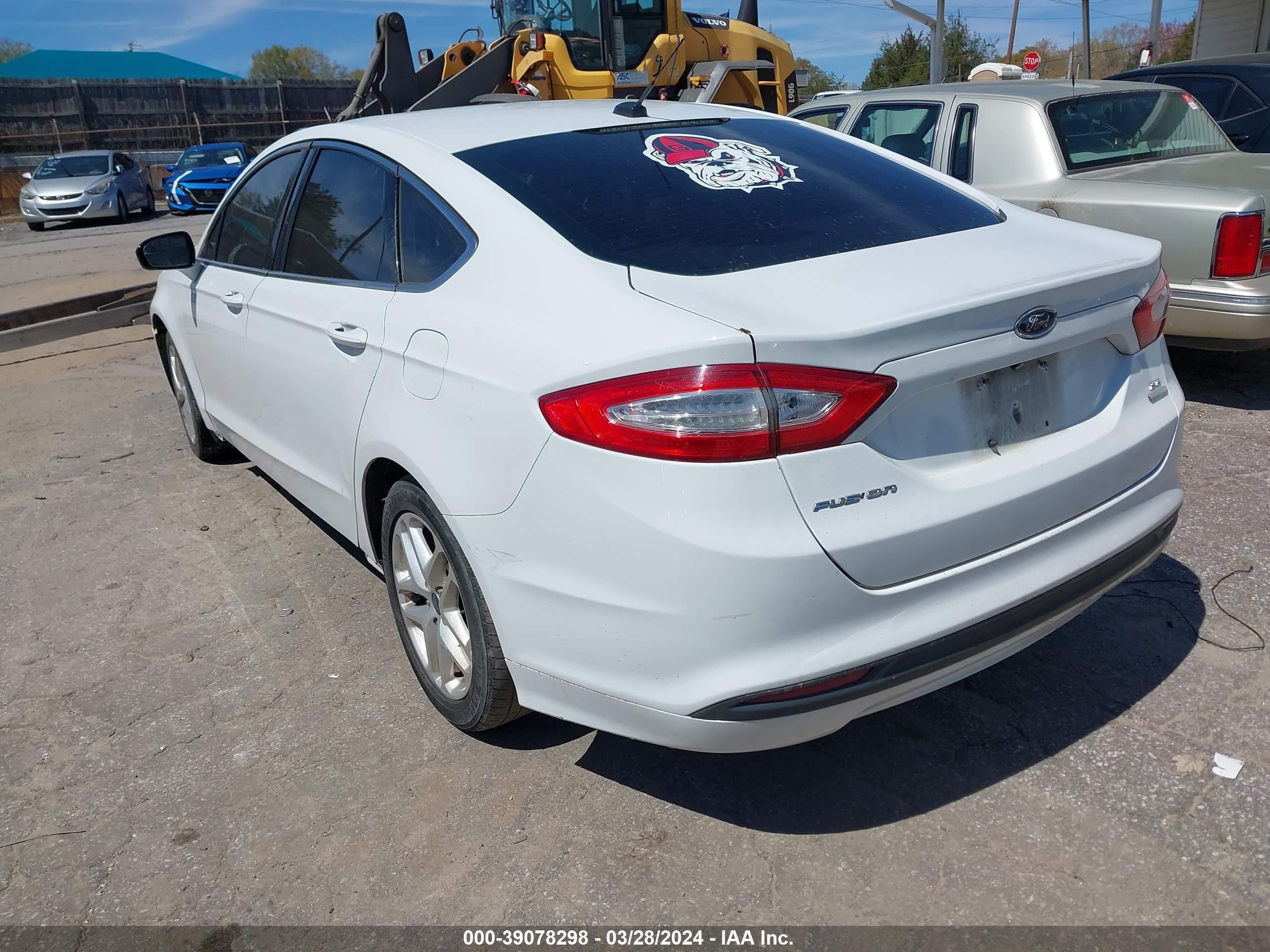 Photo 2 VIN: 3FA6P0HD1FR130400 - FORD FUSION 