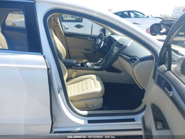 Photo 4 VIN: 3FA6P0HD1FR203782 - FORD FUSION 