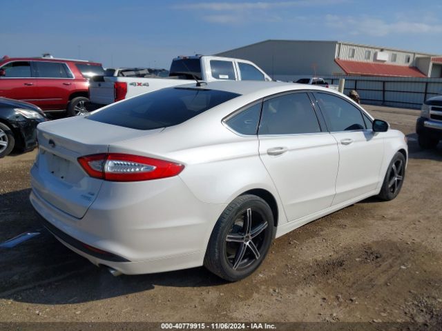 Photo 3 VIN: 3FA6P0HD1FR244350 - FORD FUSION 