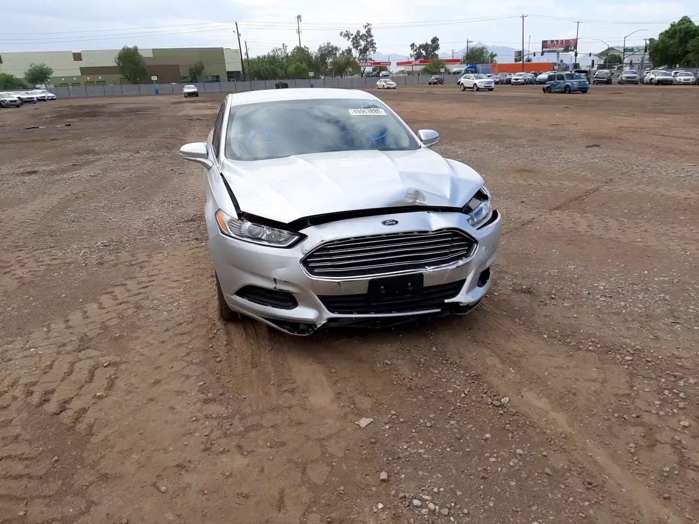 Photo 10 VIN: 3FA6P0HD1FR266669 - FORD FUSION SE 