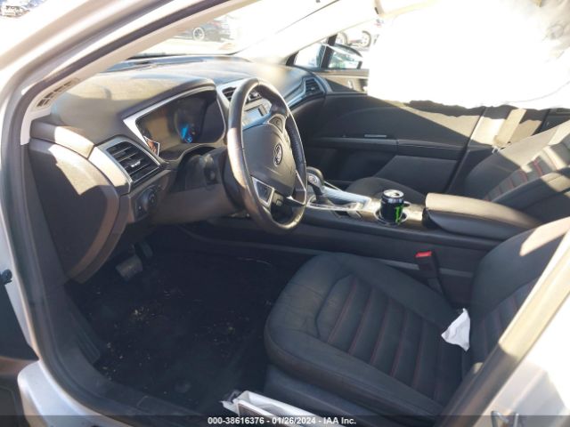 Photo 4 VIN: 3FA6P0HD1GR124386 - FORD FUSION 