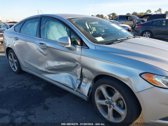 Photo 5 VIN: 3FA6P0HD1GR124386 - FORD FUSION 