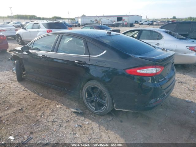 Photo 2 VIN: 3FA6P0HD1GR246181 - FORD FUSION 