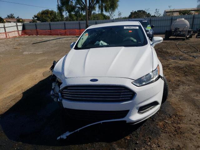 Photo 4 VIN: 3FA6P0HD1GR282307 - FORD FUSION SE 