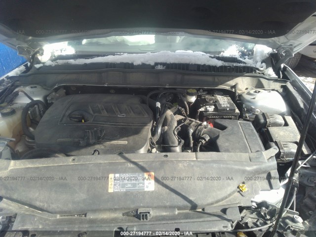 Photo 9 VIN: 3FA6P0HD1GR325463 - FORD FUSION 