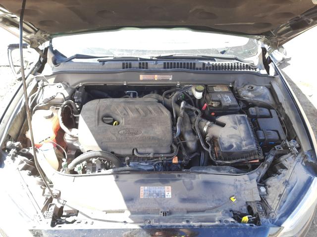 Photo 6 VIN: 3FA6P0HD1HR122316 - FORD FUSION SE 