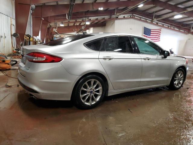 Photo 2 VIN: 3FA6P0HD1HR126382 - FORD FUSION SE 