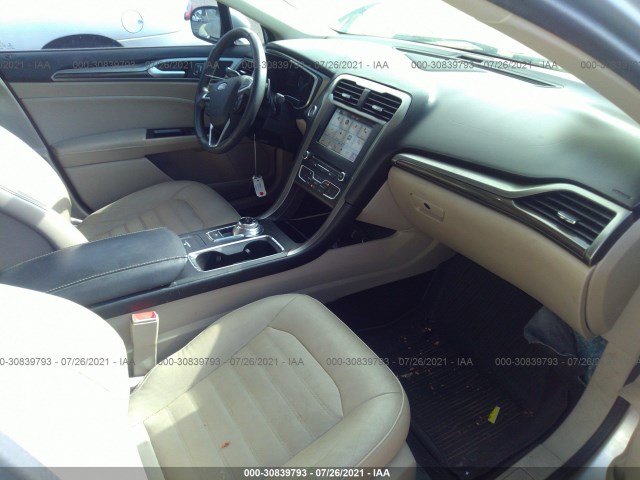 Photo 4 VIN: 3FA6P0HD1HR159821 - FORD FUSION 