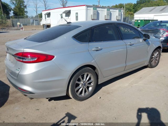 Photo 3 VIN: 3FA6P0HD1HR321012 - FORD FUSION 