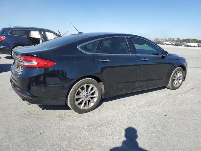 Photo 2 VIN: 3FA6P0HD1HR378097 - FORD FUSION SE 