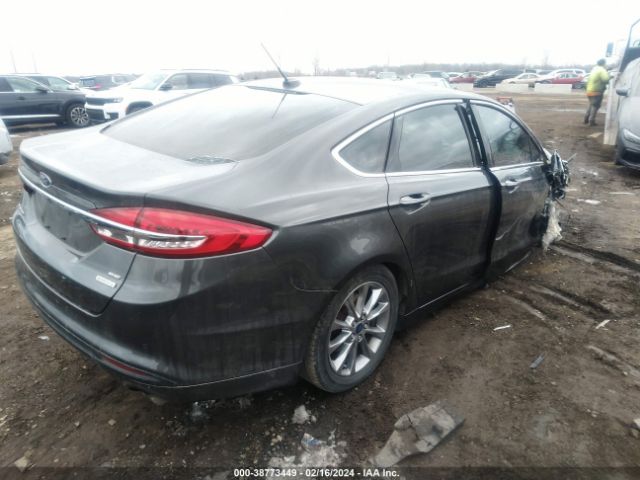 Photo 3 VIN: 3FA6P0HD1HR396597 - FORD FUSION 