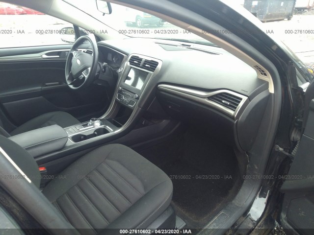 Photo 4 VIN: 3FA6P0HD1JR165429 - FORD FUSION 