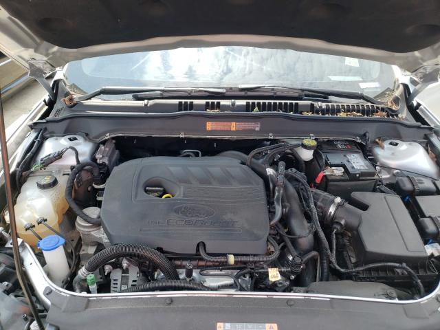 Photo 6 VIN: 3FA6P0HD1JR184854 - FORD FUSION SE 