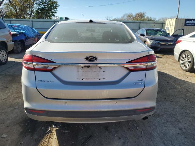 Photo 5 VIN: 3FA6P0HD1JR186488 - FORD FUSION SE 