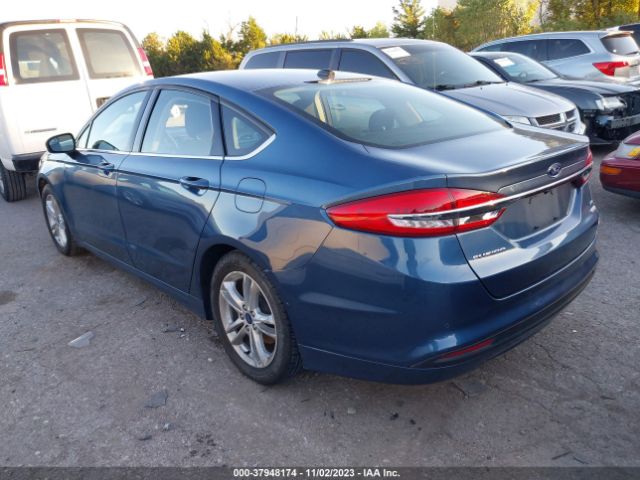 Photo 2 VIN: 3FA6P0HD1JR190542 - FORD FUSION 