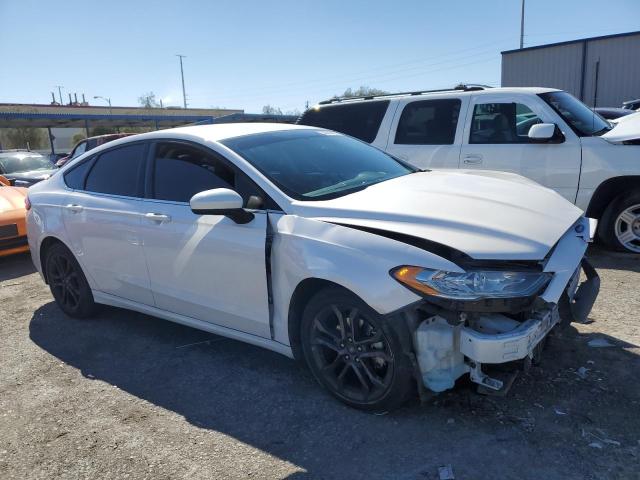 Photo 3 VIN: 3FA6P0HD1JR218596 - FORD FUSION SE 