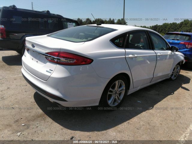 Photo 3 VIN: 3FA6P0HD1JR227749 - FORD FUSION 