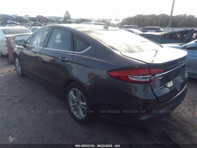 Photo 2 VIN: 3FA6P0HD1JR251906 - FORD FUSION 