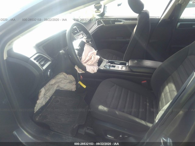 Photo 4 VIN: 3FA6P0HD1JR251906 - FORD FUSION 