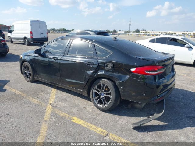 Photo 2 VIN: 3FA6P0HD1JR252392 - FORD FUSION 