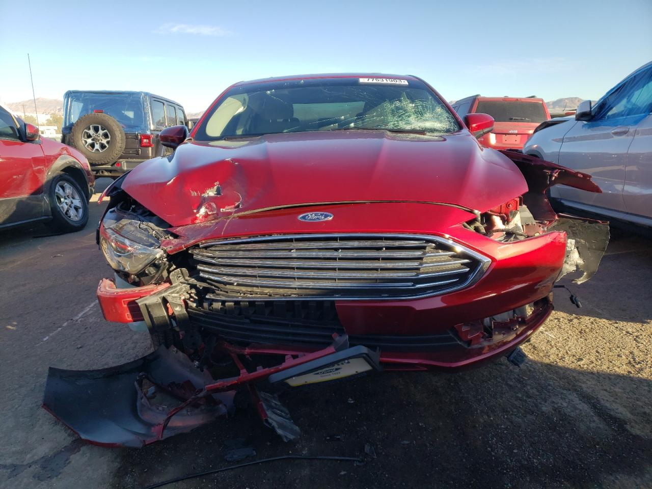 Photo 4 VIN: 3FA6P0HD1JR260718 - FORD FUSION 