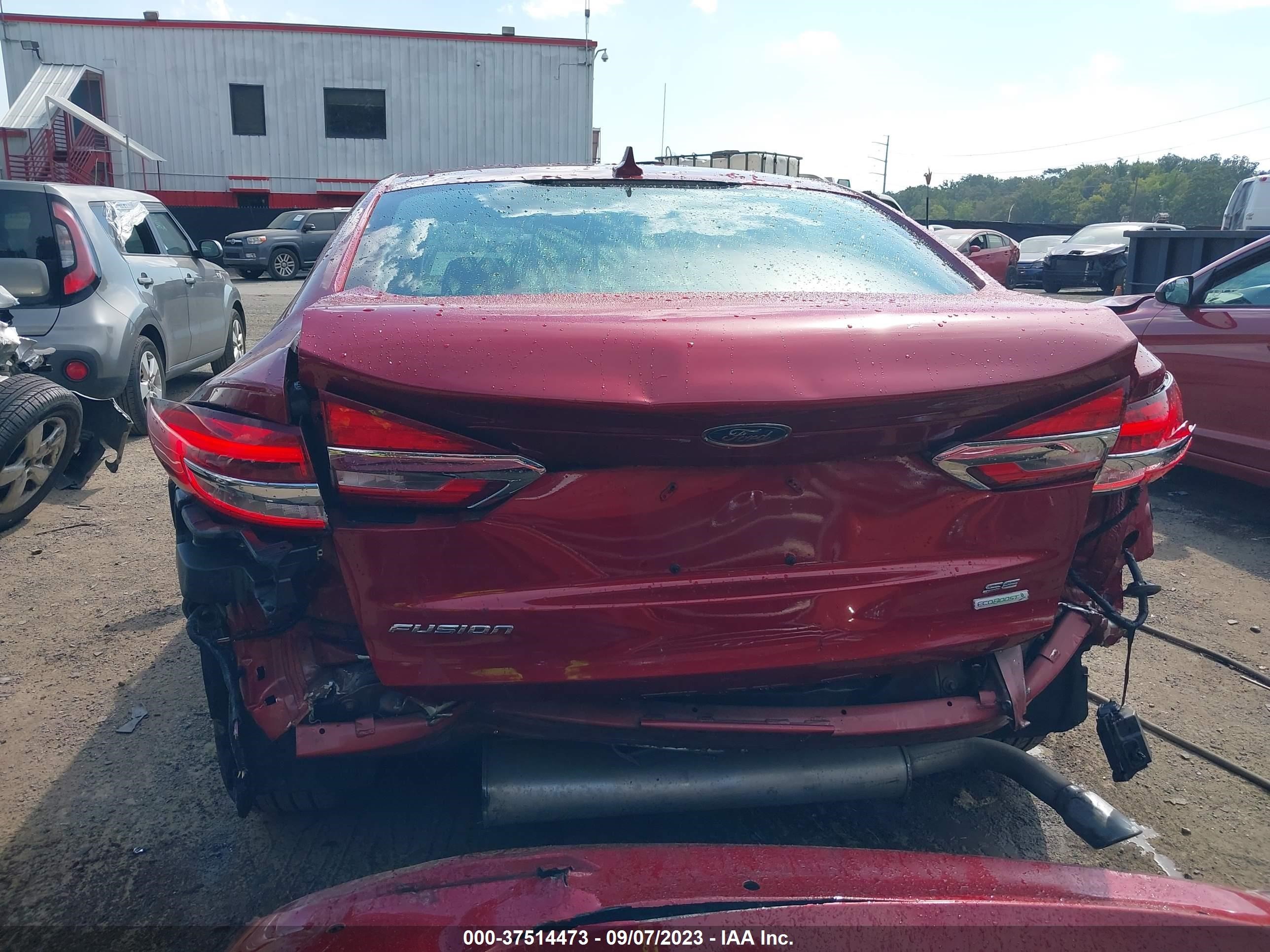 Photo 16 VIN: 3FA6P0HD1KR128446 - FORD FUSION 