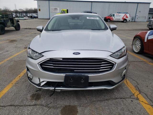 Photo 4 VIN: 3FA6P0HD1KR154738 - FORD FUSION 