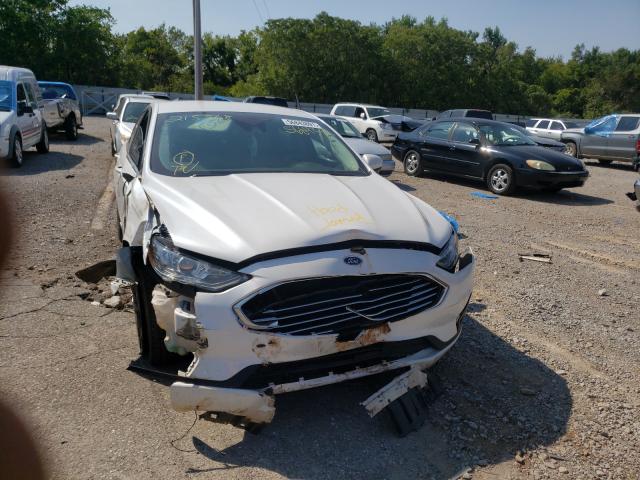 Photo 8 VIN: 3FA6P0HD1KR215568 - FORD FUSION SE 