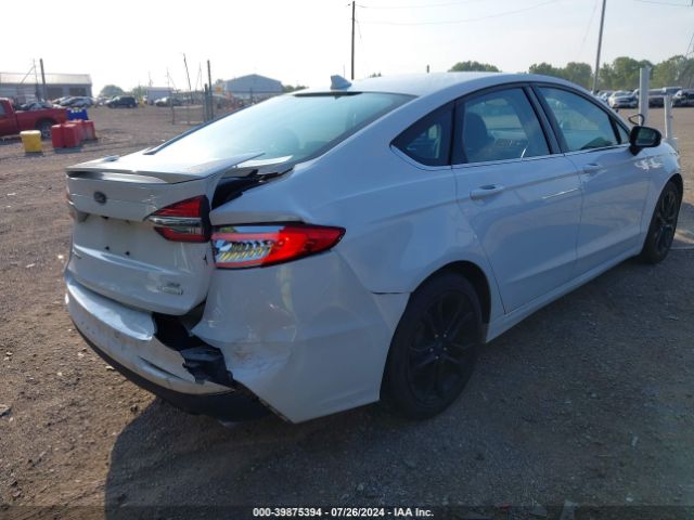 Photo 3 VIN: 3FA6P0HD1KR250577 - FORD FUSION 