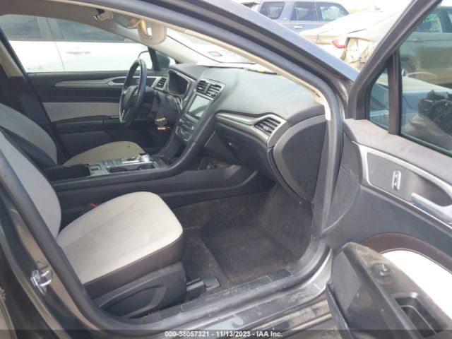 Photo 4 VIN: 3FA6P0HD1LR168057 - FORD FUSION 