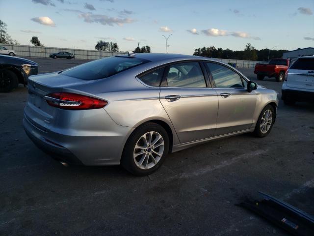 Photo 2 VIN: 3FA6P0HD1LR172559 - FORD FUSION SE 