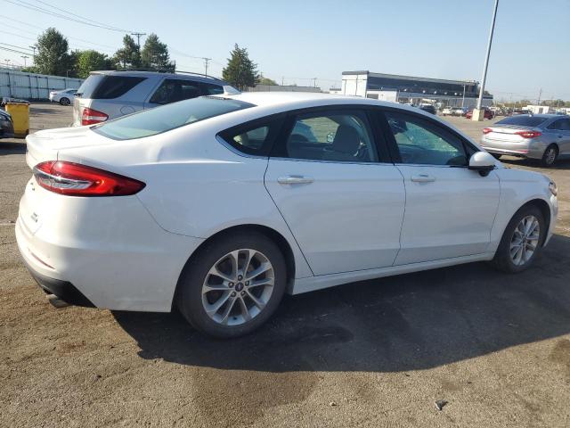 Photo 2 VIN: 3FA6P0HD1LR229648 - FORD FUSION SE 