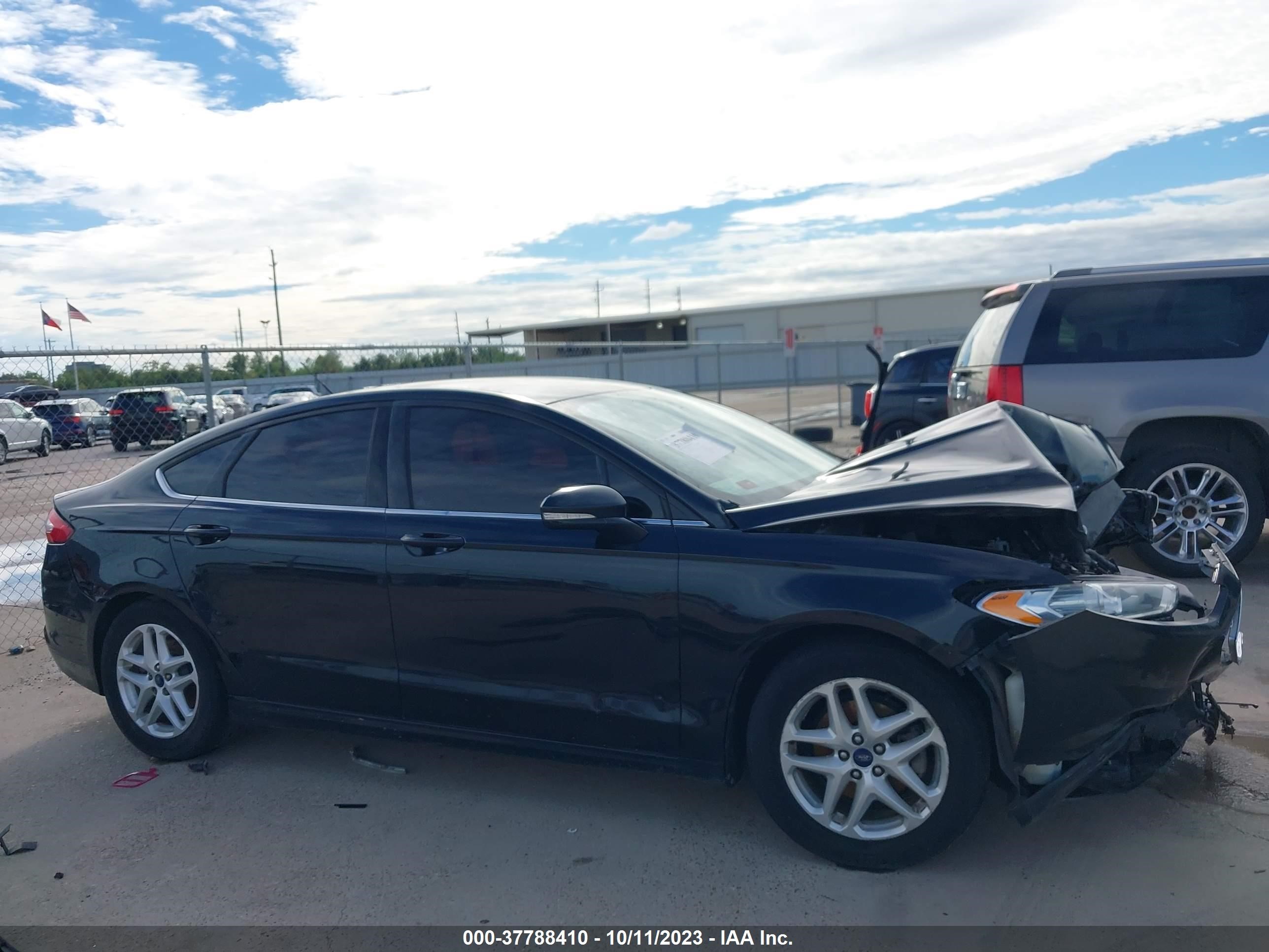 Photo 13 VIN: 3FA6P0HD2ER240824 - FORD FUSION 