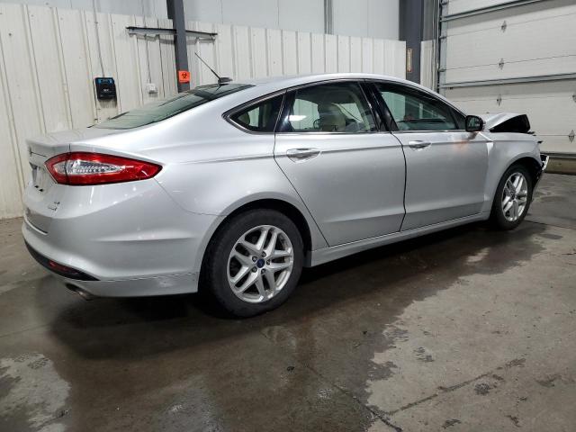 Photo 2 VIN: 3FA6P0HD2ER383000 - FORD FUSION SE 