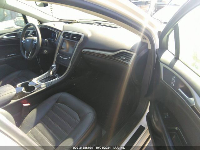 Photo 4 VIN: 3FA6P0HD2FR228268 - FORD FUSION 