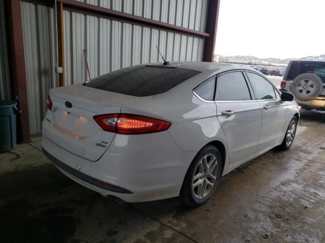 Photo 2 VIN: 3FA6P0HD2FR265191 - FORD FUSION SE 