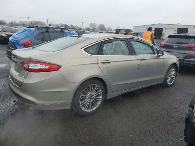 Photo 2 VIN: 3FA6P0HD2FR272299 - FORD FUSION 