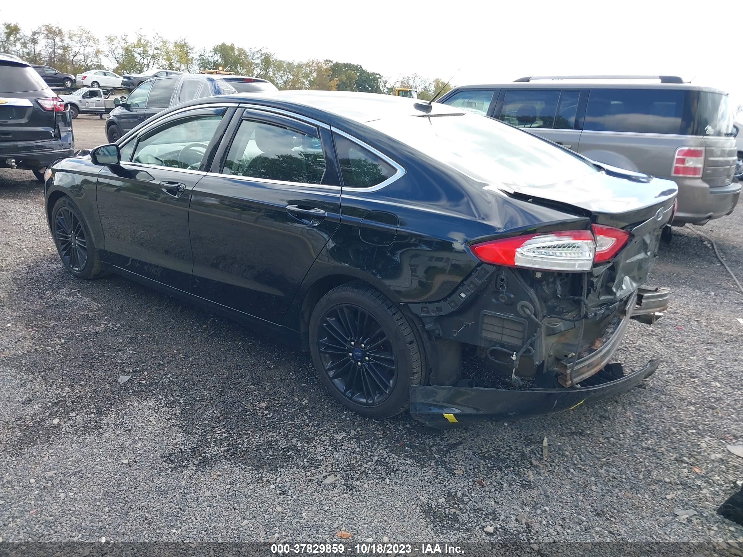 Photo 2 VIN: 3FA6P0HD2GR109010 - FORD FUSION 