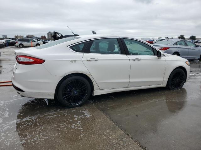 Photo 2 VIN: 3FA6P0HD2GR109962 - FORD FUSION SE 