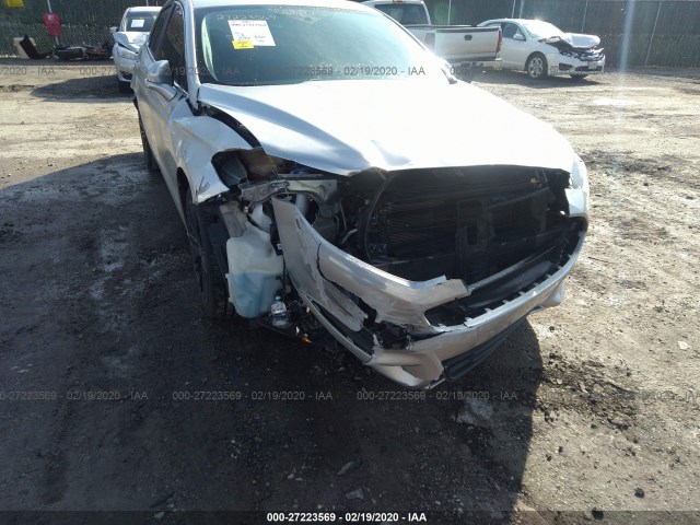 Photo 5 VIN: 3FA6P0HD2GR171880 - FORD FUSION 