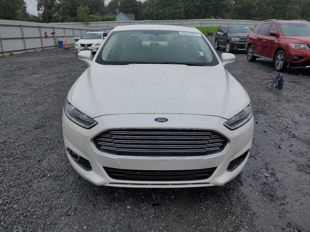 Photo 4 VIN: 3FA6P0HD2GR190350 - FORD FUSION SE 