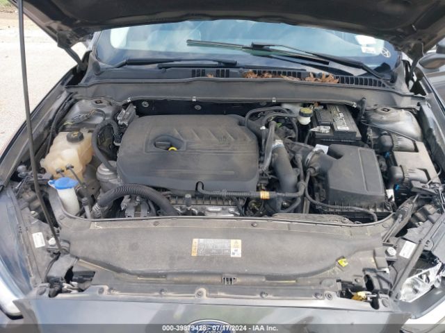 Photo 9 VIN: 3FA6P0HD2GR219152 - FORD FUSION 