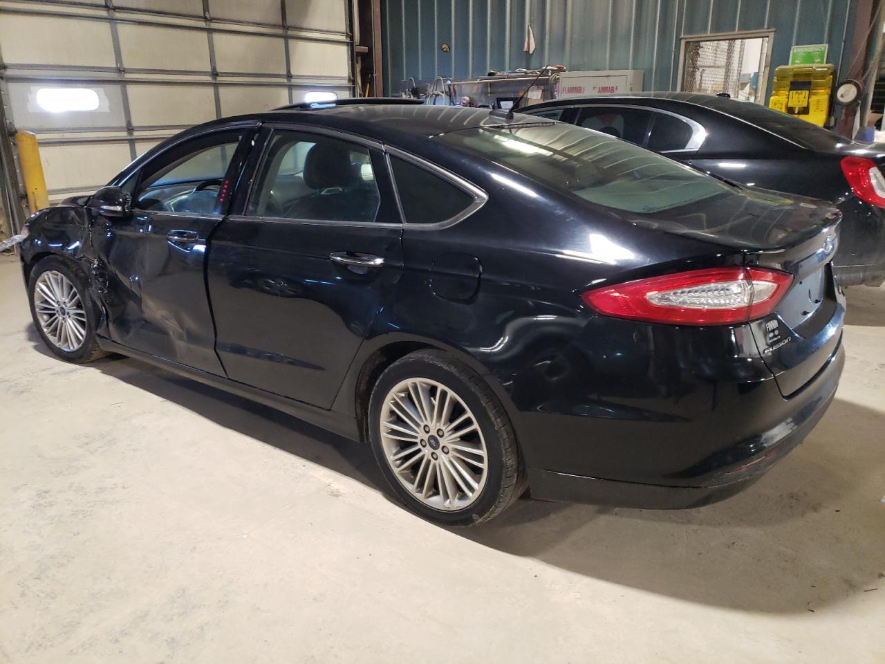 Photo 1 VIN: 3FA6P0HD2GR288665 - FORD FUSION 