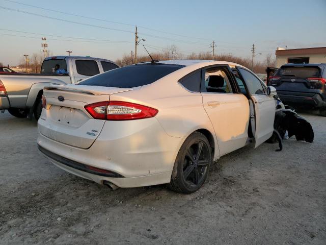 Photo 2 VIN: 3FA6P0HD2GR322037 - FORD FUSION 