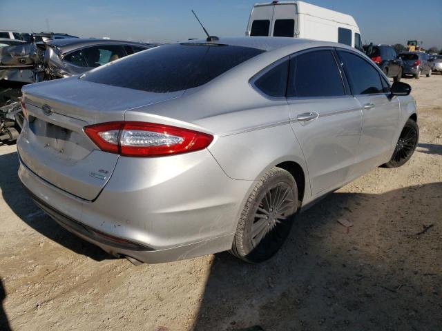 Photo 3 VIN: 3FA6P0HD2GR327500 - FORD FUSION SE 