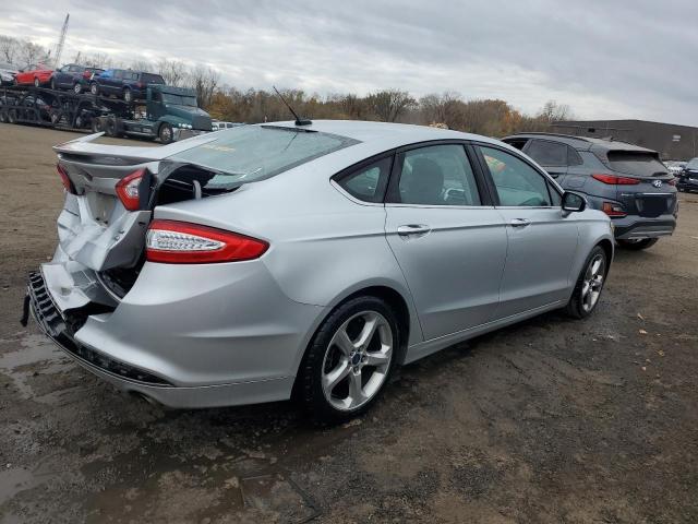 Photo 2 VIN: 3FA6P0HD2GR346726 - FORD FUSION SE 