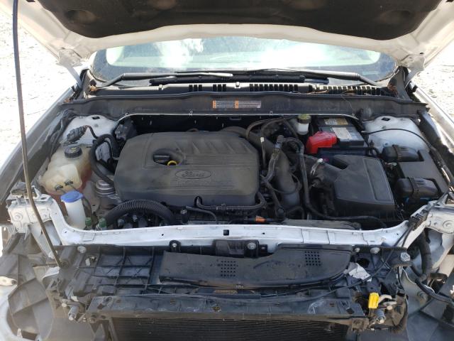 Photo 6 VIN: 3FA6P0HD2HR122857 - FORD FUSION SE 