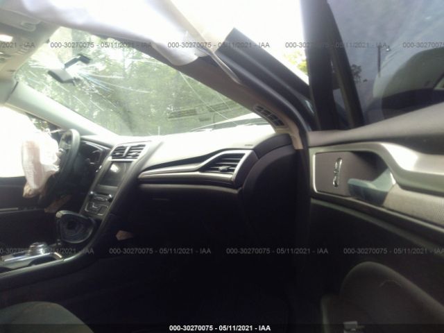 Photo 4 VIN: 3FA6P0HD2HR250497 - FORD FUSION 