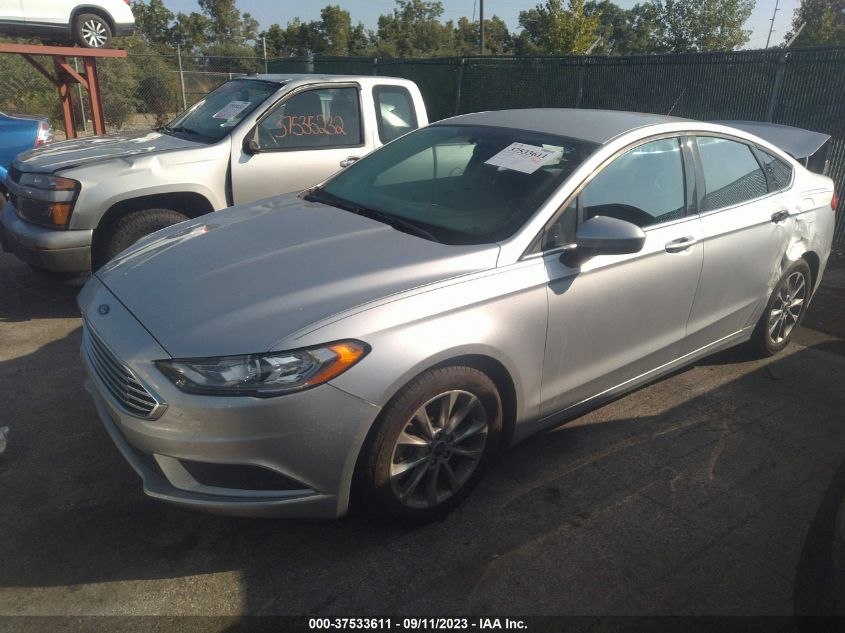 Photo 1 VIN: 3FA6P0HD2HR270409 - FORD FUSION 