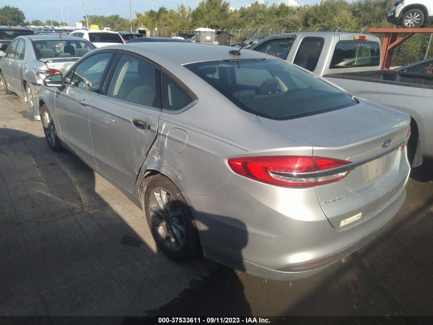 Photo 2 VIN: 3FA6P0HD2HR270409 - FORD FUSION 